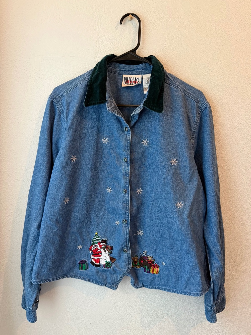 Vintage Christmas Button-Down Shirt